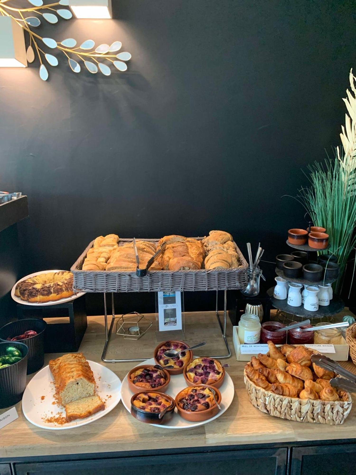 翠壁酒店 加普 外观 照片